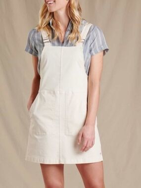 TOAD & CO. EARTHWORKS JUMPER.. SIZE LARGE. CREAM COLOR.